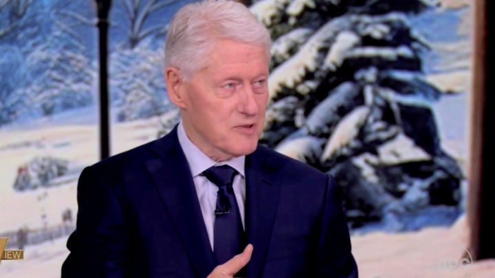Clinton says Democrats have bad habit of